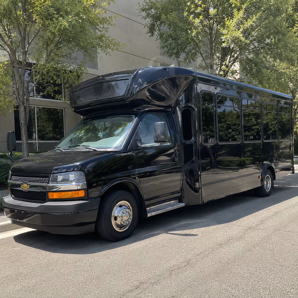 Fort Myers Concert & Music Festival Transportation party bus exterior