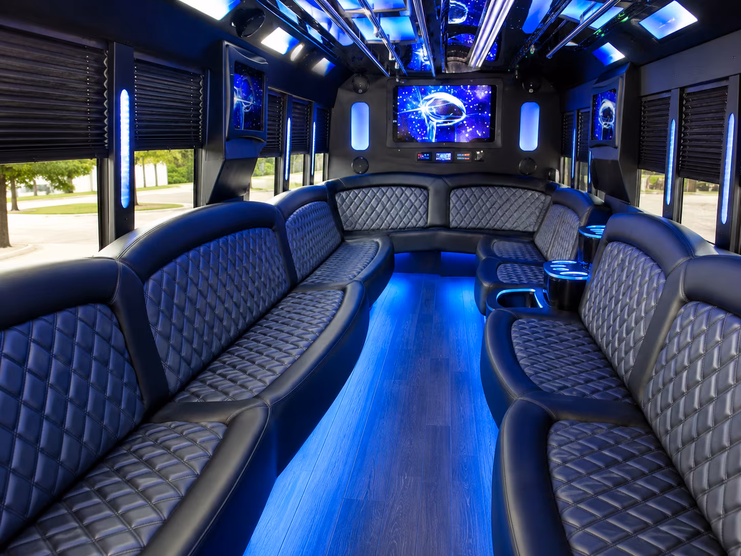 Fort Myers Concert & Music Festival Transportation party bus exterior