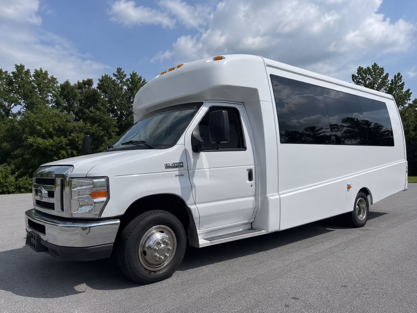 Lehigh Acres Winery Tour & Pub Crawl Transportation