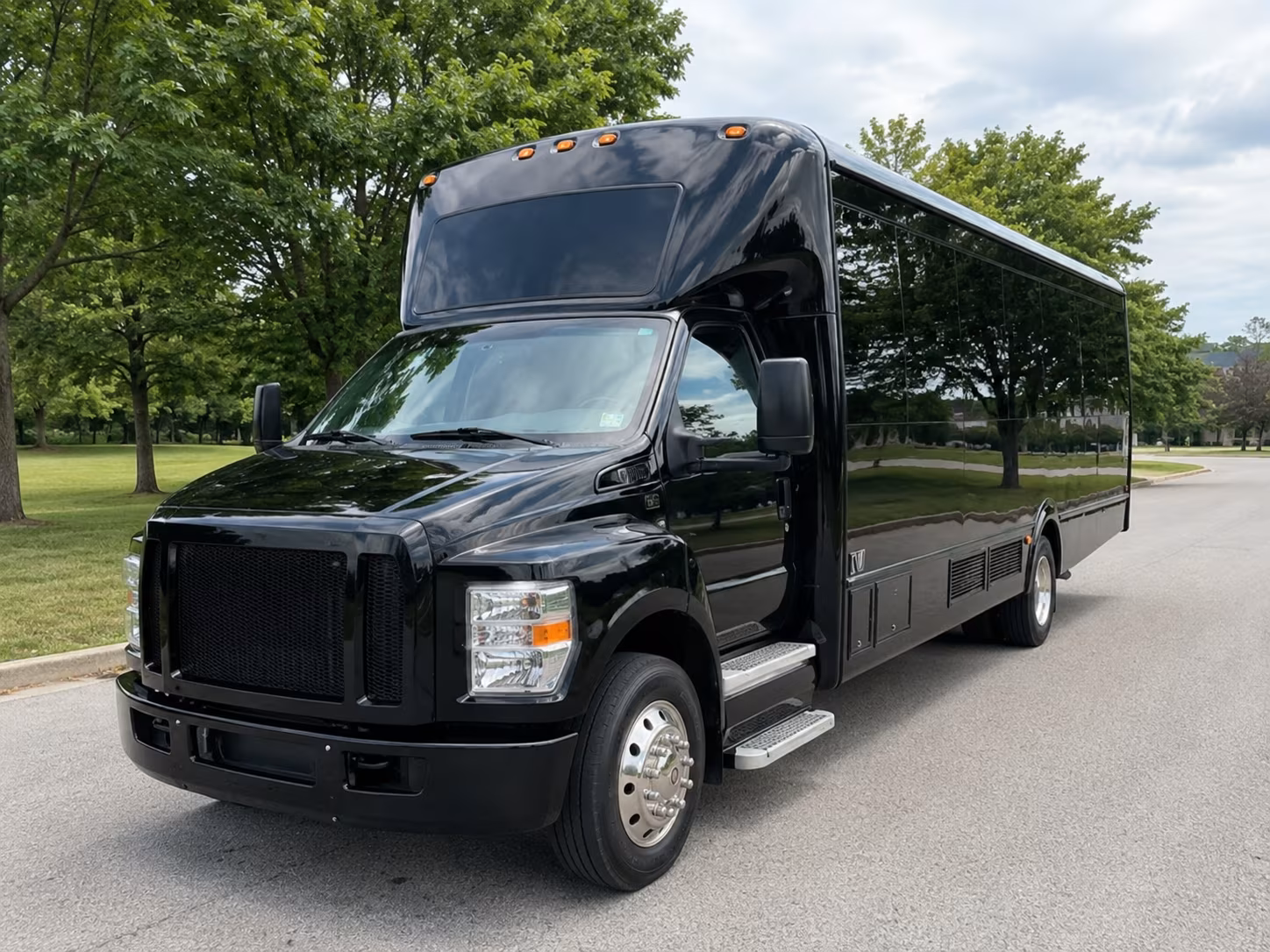 St. Petersburg Winery Tour & Pub Crawl Transportation