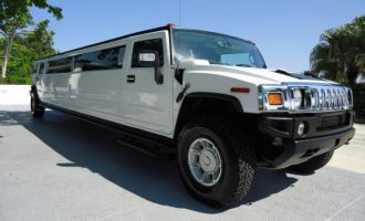 white hummer limo